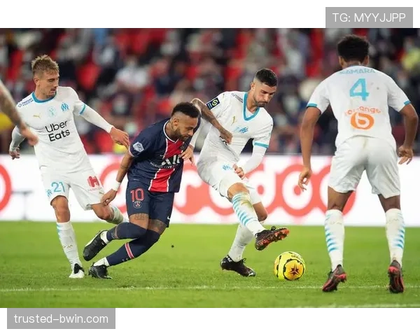 西甲焦点战比利亚雷亚尔主场迎战贝蒂斯争冠关键战一触即发